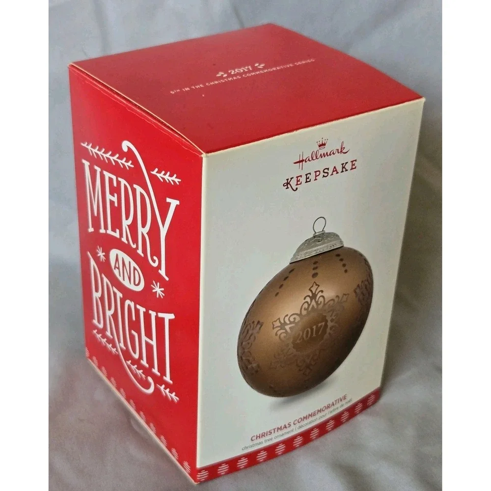 Hallmark Keepsake 2017 Christmas Commemorative Ornament QX9322 w/ Box 5th Series